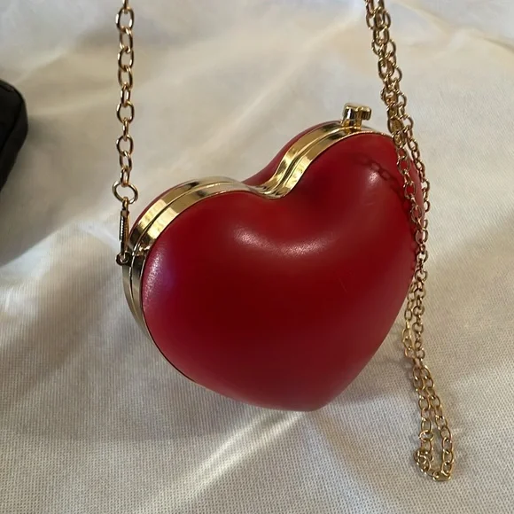 Heart emoji mini crossbody bag - Picture 9 of 12